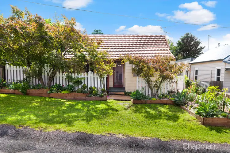 2 View Street, Lawson NSW 2783
