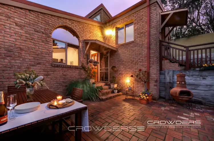 31 Woomera Street