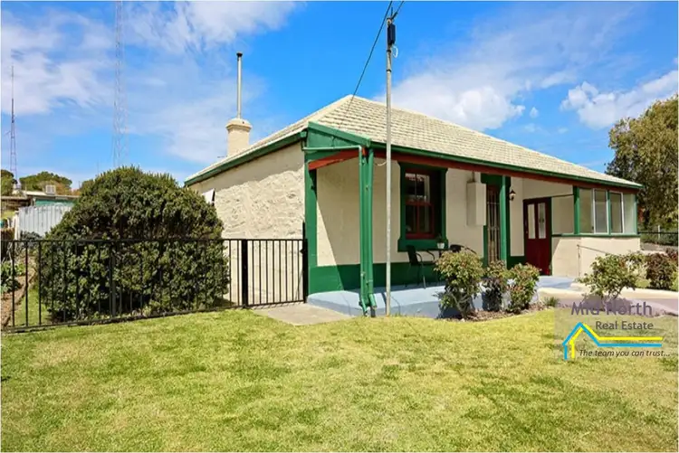 40 Commercial Street, Burra SA 5417