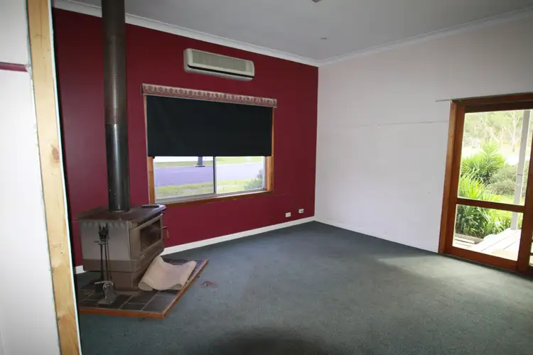 Second view of Homely house listing, 2 Read Street, Coleraine VIC 3315