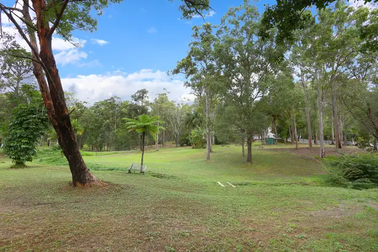 8 Nature Valley Court, Tallai QLD 4213