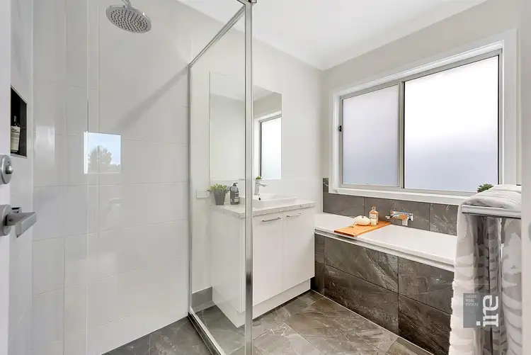 Seventh view of Homely house listing, 2/5 Dow Court, Yarrawonga VIC 3730