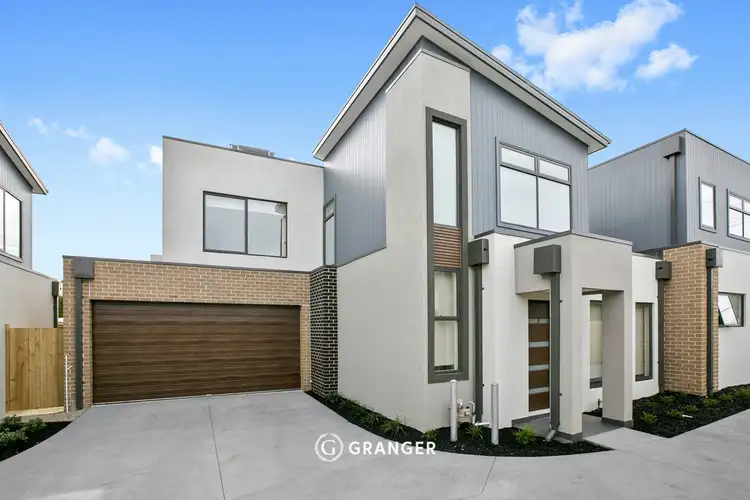 Third view of Homely townhouse listing, 2/28 Elizabeth Avenue, Capel Sound VIC 3940