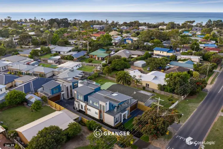 Fourth view of Homely townhouse listing, 2/28 Elizabeth Avenue, Capel Sound VIC 3940