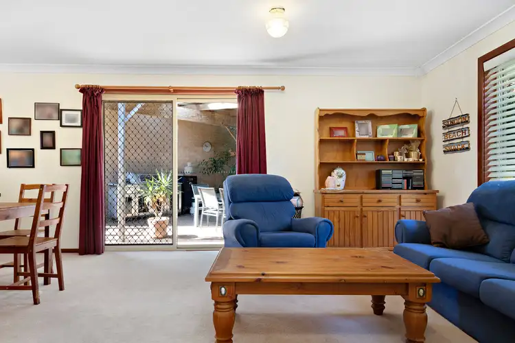 Third view of Homely house listing, 8 Ibis Close, Mount Hutton NSW 2290