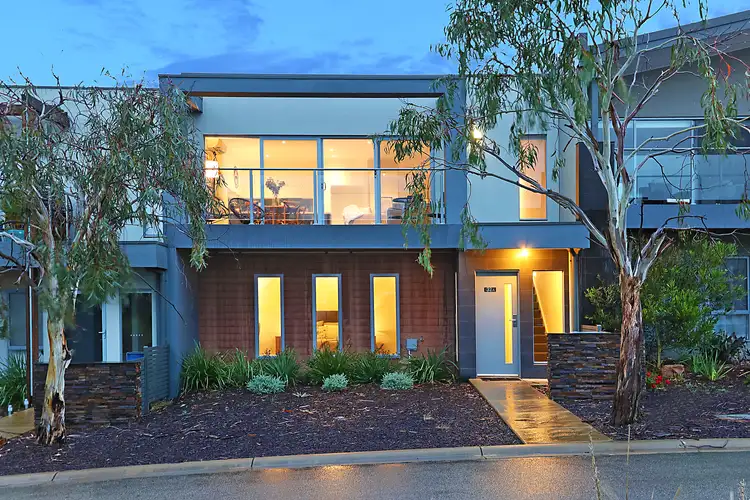 32A Helm Avenue, Safety Beach VIC 3936