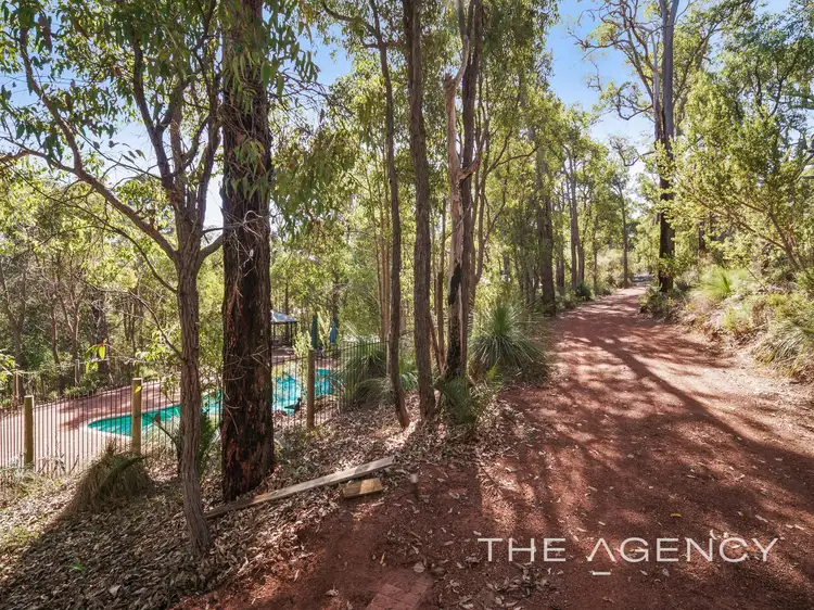 27 Casino Road, Glen Forrest WA 6071