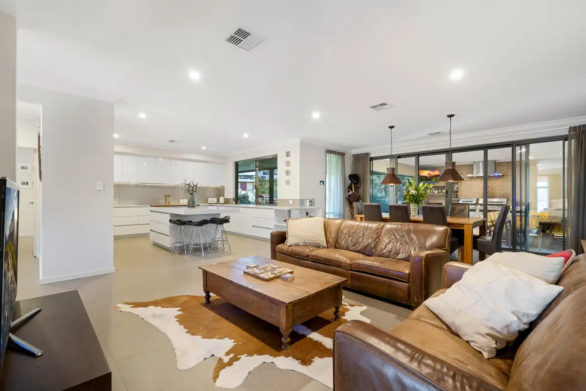 Main view of Homely house listing, 20 Observation Circle, Bedfordale WA 6112