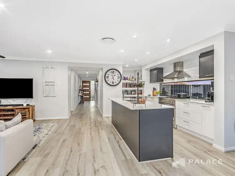 Fourth view of Homely house listing, 8 Knightsbridge Drive, Chuwar QLD 4306
