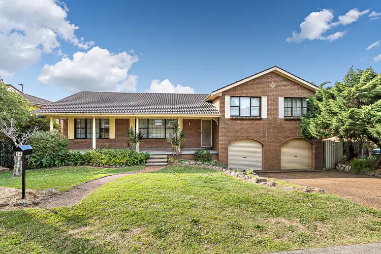 54 Glad Gunson Drive, Eleebana NSW 2282