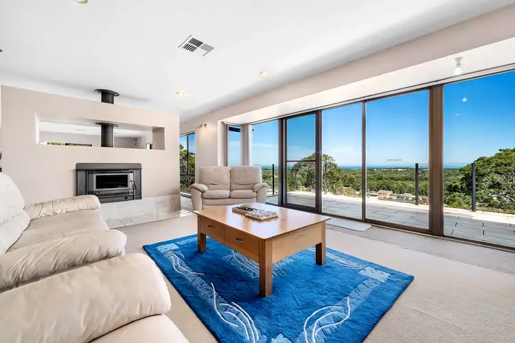 Second view of Homely house listing, 10 Cooinda Close, Belmont North NSW 2280