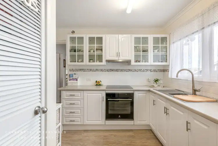 Fourth view of Homely villa listing, 4/47 Baragoon Street, Howrah TAS 7018