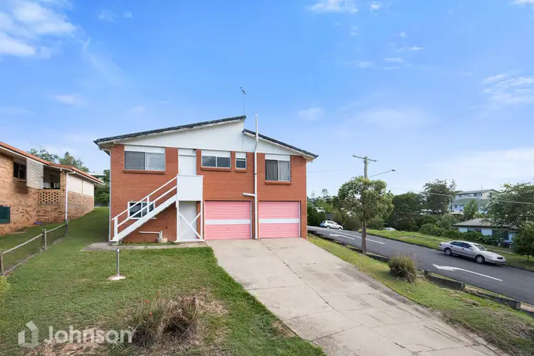 281 Kitchener Road, Stafford Heights QLD 4053