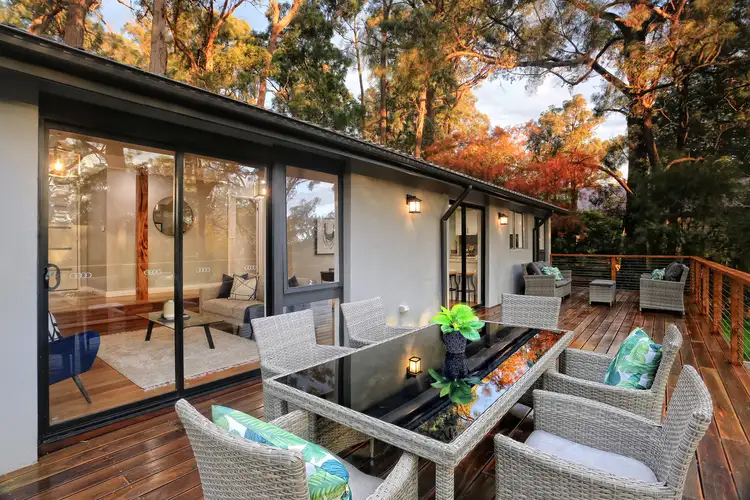 15 Macclesfield Road, Emerald VIC 3782