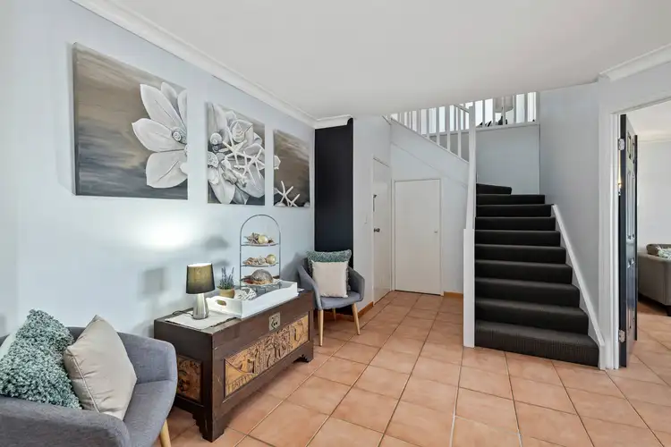 Sixth view of Homely house listing, 1 Cove Court, Merrimac QLD 4226