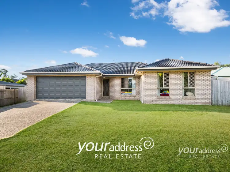 8 Zoe Place, Hillcrest QLD 4118