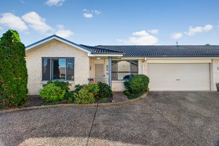 2/20 Bonarius Street, Warners Bay NSW 2282