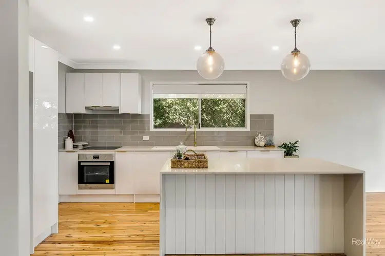 23 Hunter Street, Centenary Heights QLD 4350