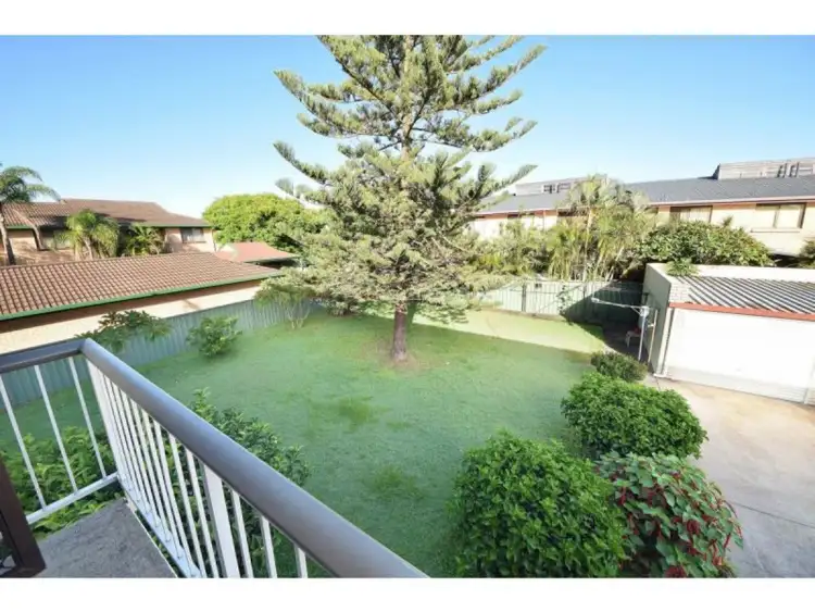 Sixth view of Homely apartment listing, 4/9 Duet Drive, Mermaid Waters QLD 4218