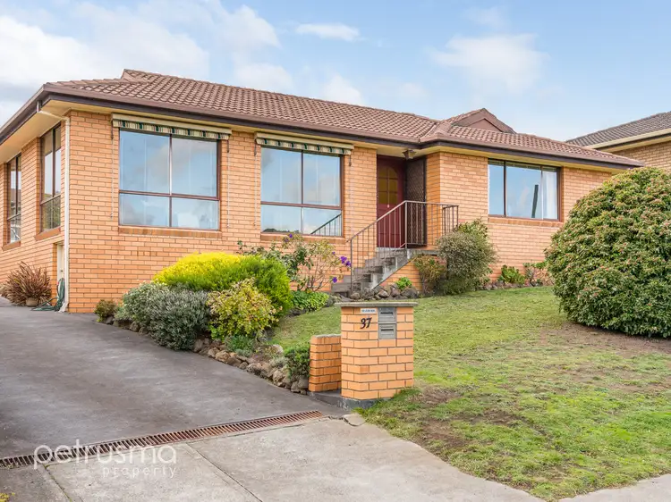 1/37 Jungira Street, Howrah TAS 7018