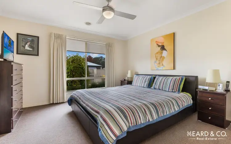Fifth view of Homely house listing, 4 Sienna Close, Strathfieldsaye VIC 3551