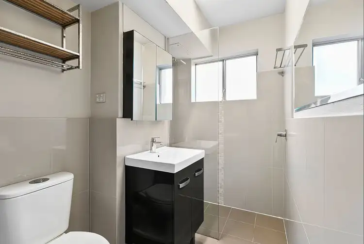 Fifth view of Homely apartment listing, 16/76 Lenthall Street, Kensington NSW 2033