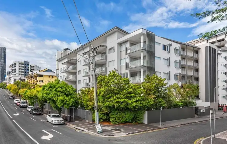 Second view of Homely apartment listing, 205/51 Hope Street, Spring Hill QLD 4000