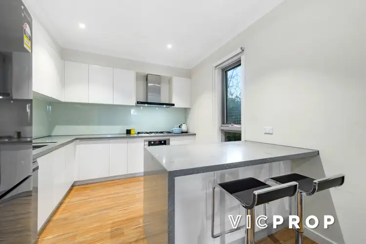 Fifth view of Homely townhouse listing, 4/4 Phillip Avenue, Box Hill North VIC 3129