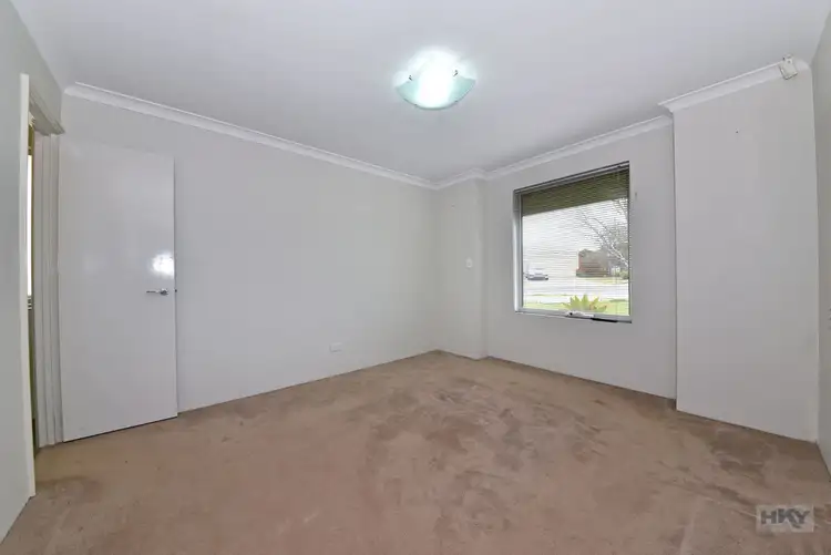 Seventh view of Homely house listing, 2 Garrett Way, Clarkson WA 6030
