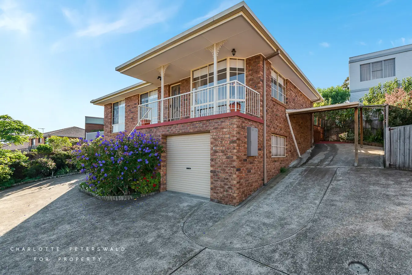 Main view of Homely unit listing, 2/3 Excalibur Place, Lindisfarne TAS 7015