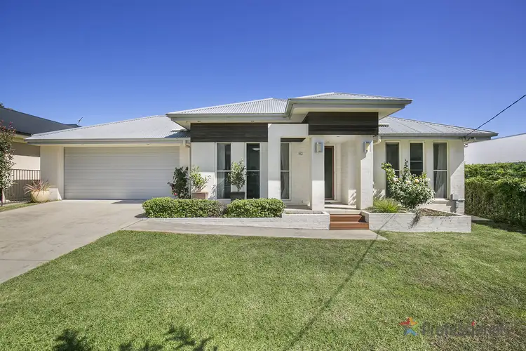 82 Ross Street, Armidale NSW 2350