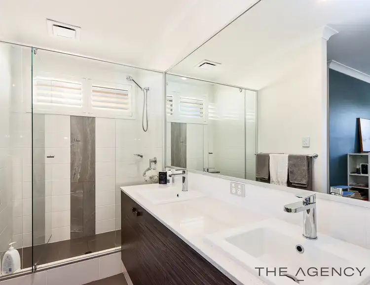Sixth view of Homely house listing, 8 Julimar Drive, Southern River WA 6110