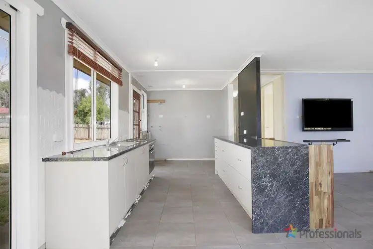 Main view of Homely house listing, 4 Bailey Crescent, Armidale NSW 2350