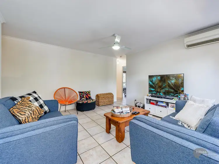 Fifth view of Homely semi-detached listing, 1/27 Broadway Drive, Oxenford QLD 4210