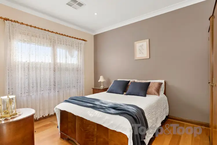 Sixth view of Homely house listing, 2 Lincoln Court, Paradise SA 5075