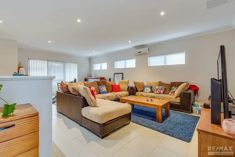 67 Billericay Circuit, Butler WA 6036