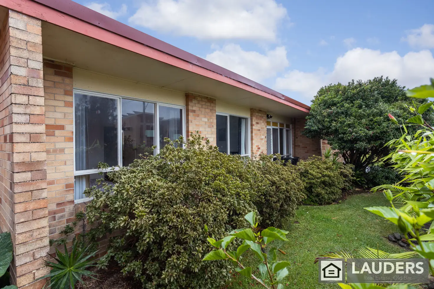 Main view of Homely unit listing, 15/39-41 Old Bar Road, Old Bar NSW 2430