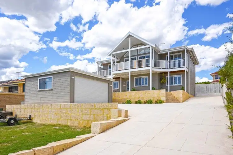 18 Ashley Avenue, Quinns Rocks WA 6030
