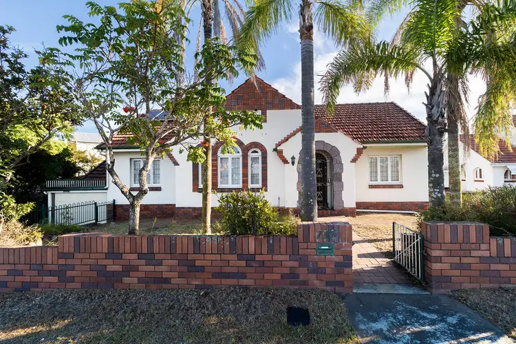 735 Old Cleveland Road, Carina QLD 4152