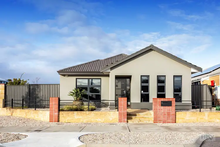 30 Flindell Avenue, Caversham WA 6055