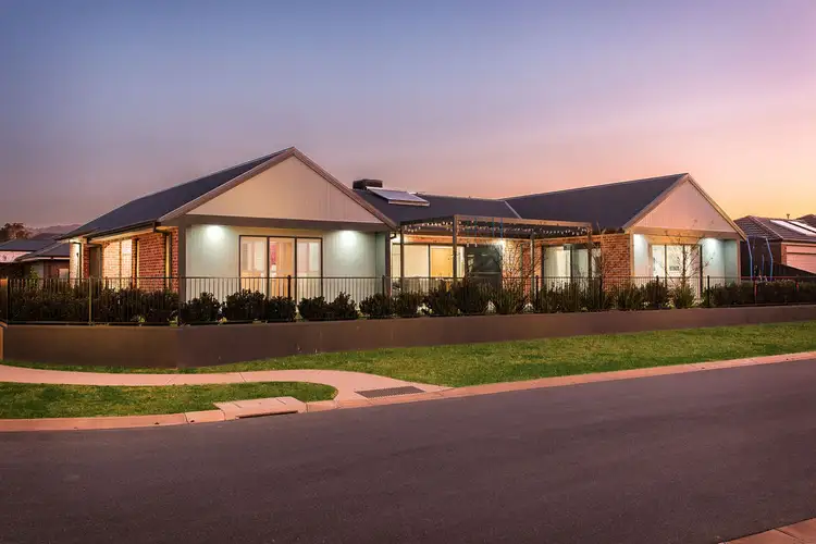 12 Charlton Road, Killara VIC 3691