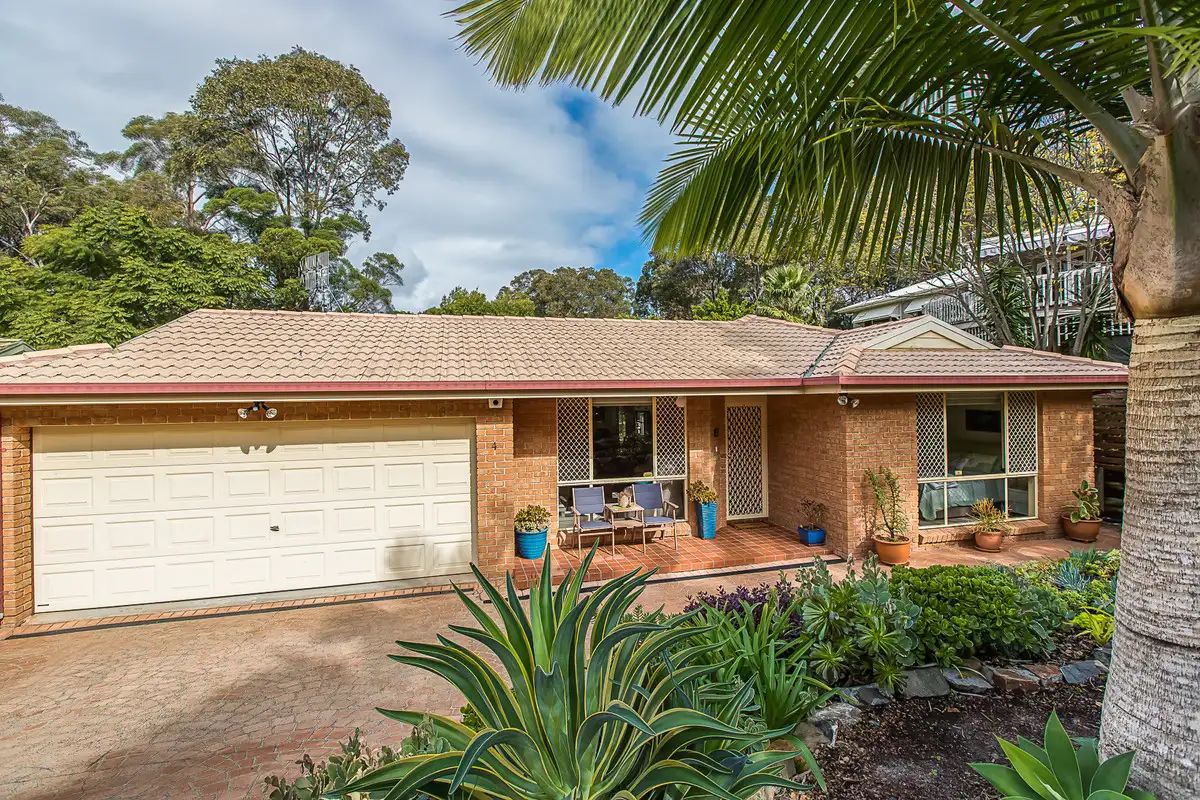 Main view of Homely house listing, 4 Lee Ann Crescent, Belmont NSW 2280