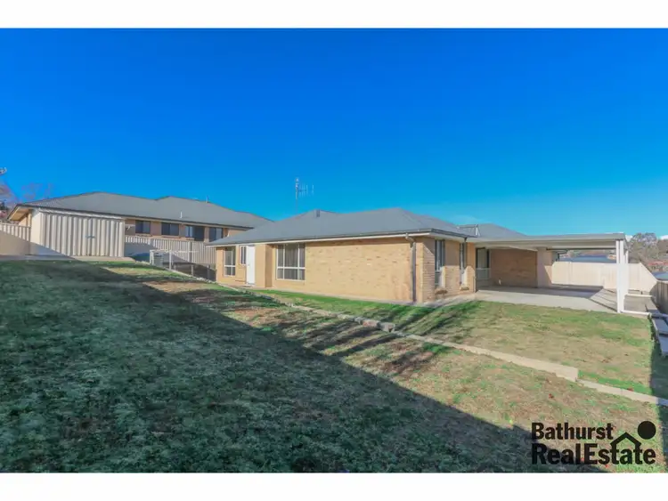 Fourth view of Homely house listing, 19 Douglas Court, Kelso NSW 2795