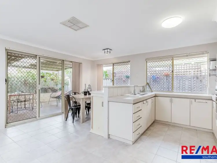 Fourth view of Homely house listing, 4 Eldridge Grove, Cannington WA 6107
