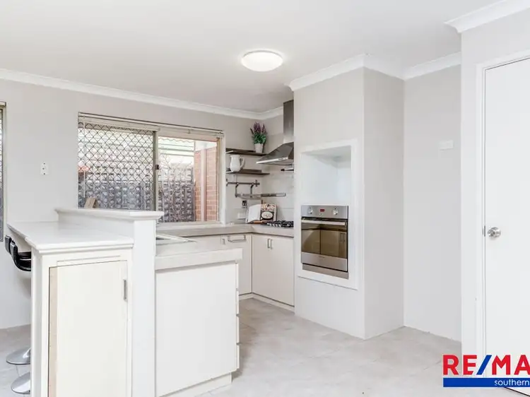 Sixth view of Homely house listing, 4 Eldridge Grove, Cannington WA 6107