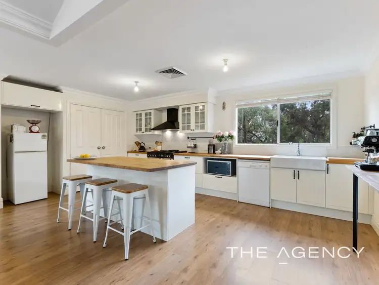 Fifth view of Homely rural property listing, 6 Dunham Glen, Wooroloo WA 6558