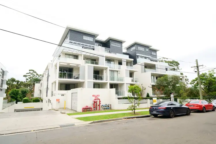 Main view of Homely apartment listing, Unit 19/5-15 Balmoral Street, Waitara NSW 2077