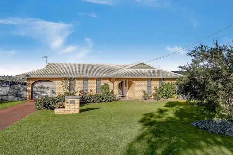 16 Claire Street, Centenary Heights QLD 4350