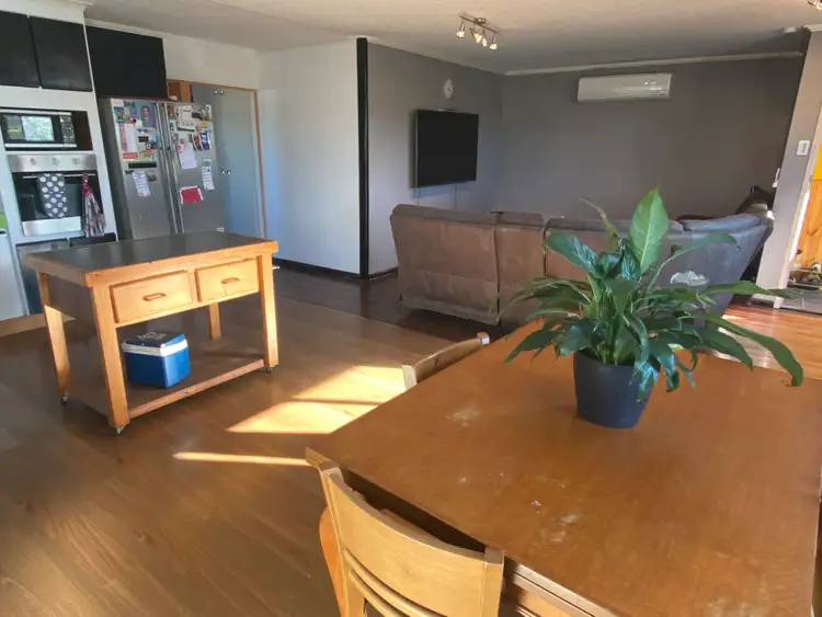 89 Sims Road, Avenell Heights QLD 4670