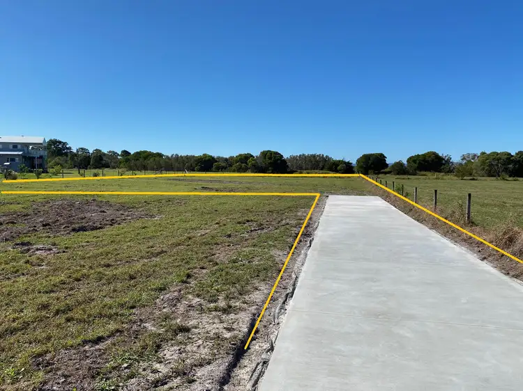 23 Bowarrady Court, River Heads QLD 4655